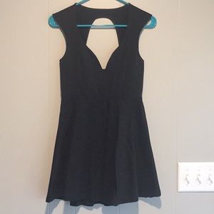 Tobi Black Skater Dress - Size Smalll